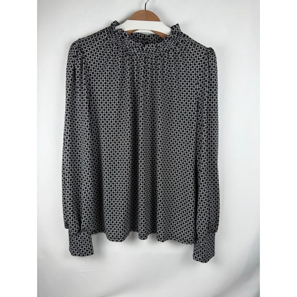 Women's Adrianna Papell Print Blouse Black/White Size L $15 w/$25 purchase
